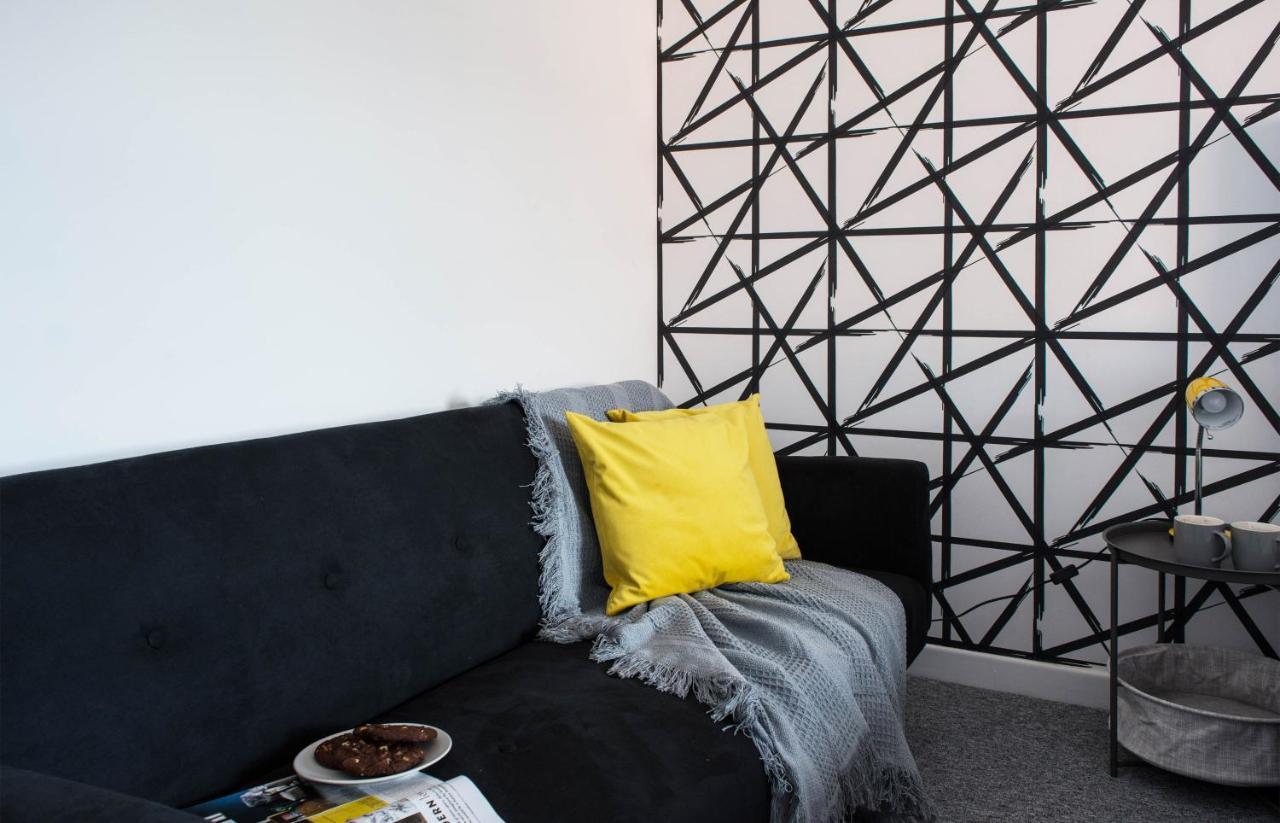 2 Bedroom Apartment Leamington Spa Hosted By Golden Key Lillington  Exterior foto